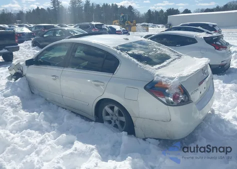 2008 Nissan Altima 2.5 S z USA, uszkodzony, nr VIN 1N4AL21E08N437597